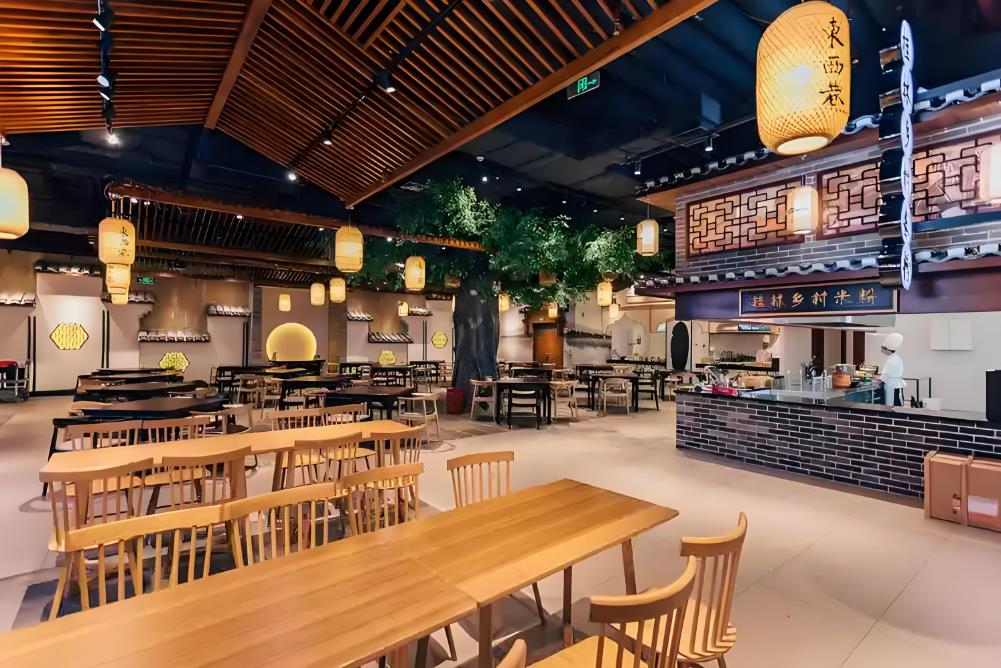 100平米餐飲店裝修要花多少錢？