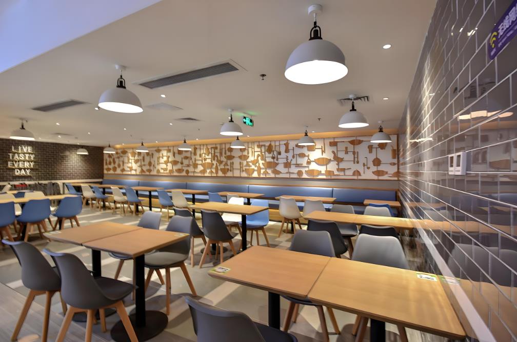餐飲店裝修設(shè)計指南：讓你的店更吸引人！