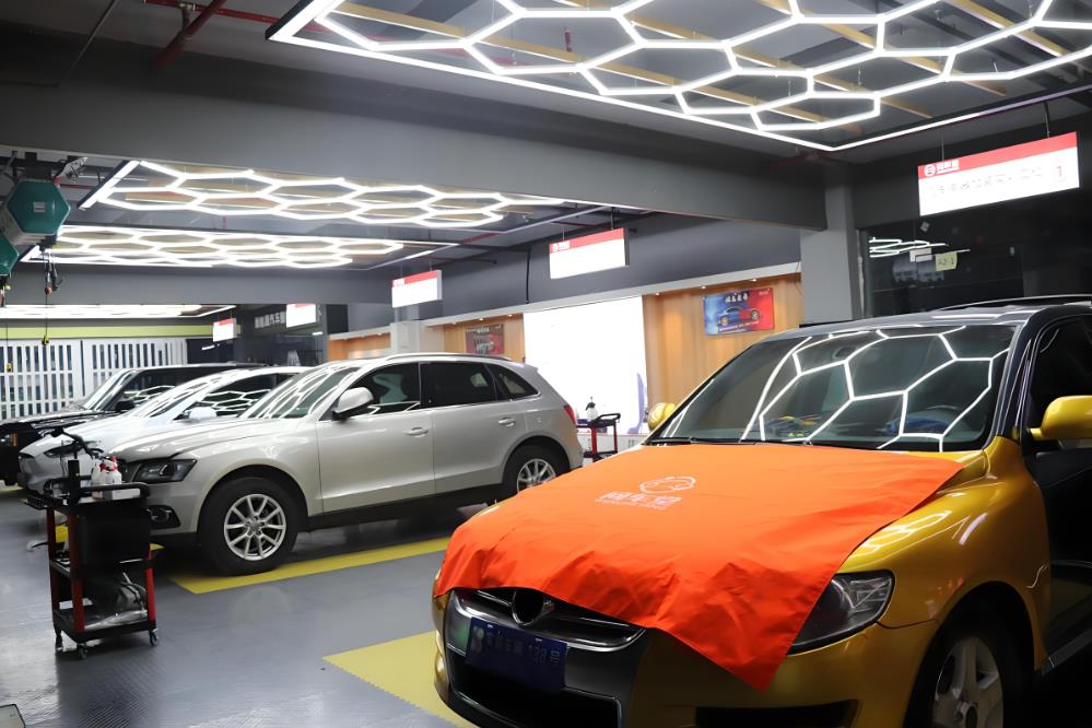 100㎡重慶汽車美容店裝修報(bào)價(jià)單明細(xì)表